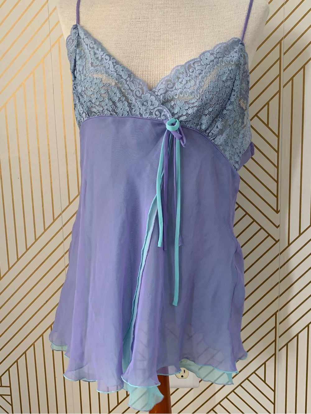 Private Luxuries Y2K chiffon fairy core Lace Trim slip Chemise cami layered M